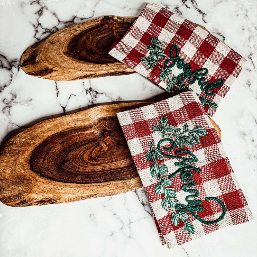 Holiday Charcuterie & Tartan Towel Set